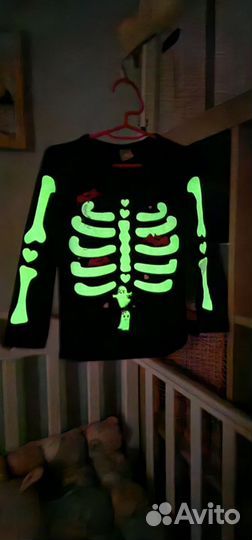 Кофта со скелетом флуоресцентная