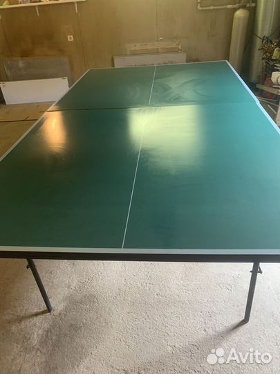 Стол для настольного тенниса