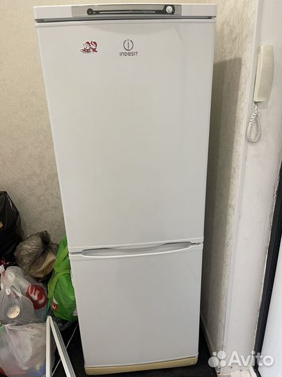 Холодильник Indesit Б/У