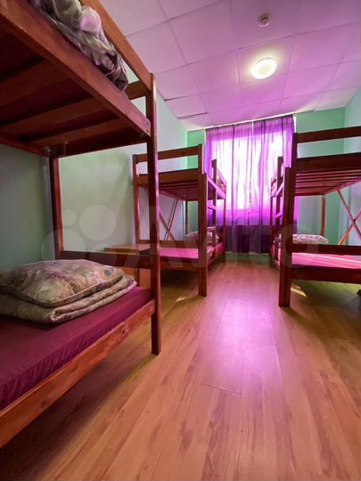 Комната 14 м² в > 9-к., 5/5 эт.