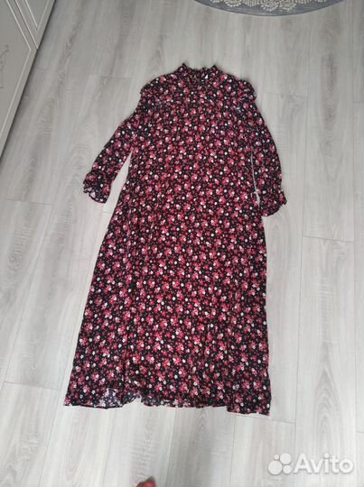 Платье длинное с длинным рукавом.Zara. Р.48-50