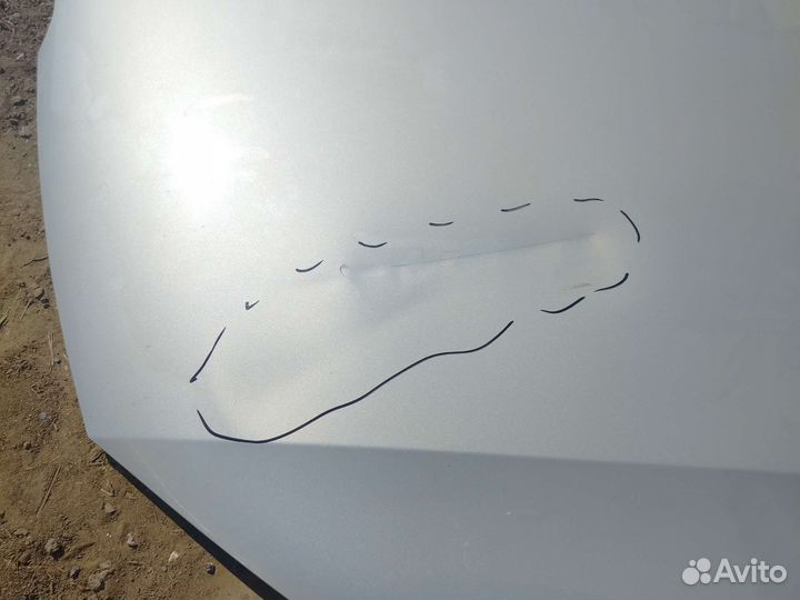 Капот Volkswagen Polo Sedan