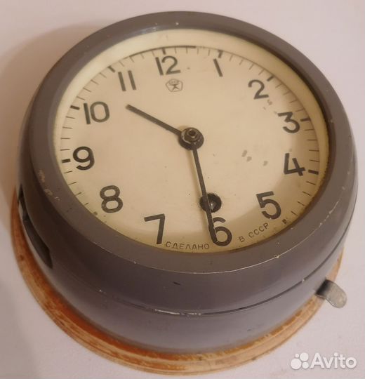 Корабельные часы