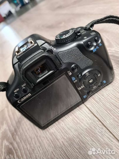 Зеркальный фотоаппарат Canon EOS 450D