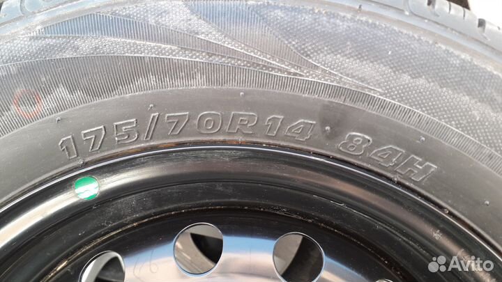 Колеса летние 175 70 r14 Kumho Solus KH15