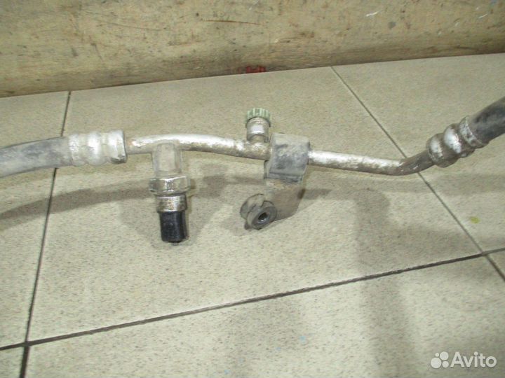 Трубка кондиционера Hyundai Elantra 3 (XD)