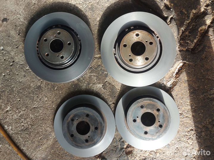 Тормозные диски Lexus NX 300