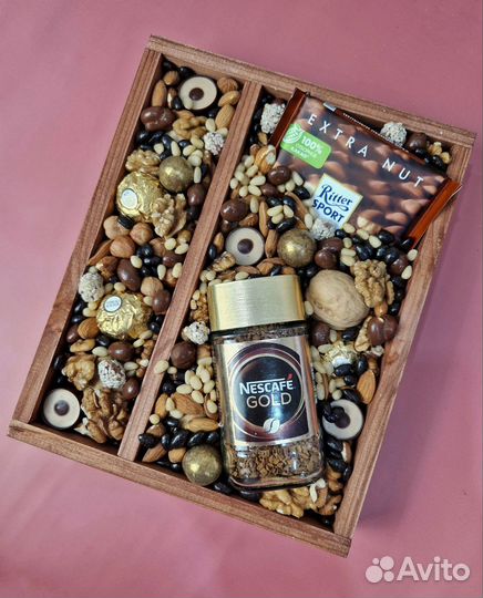 Подарочные боксы