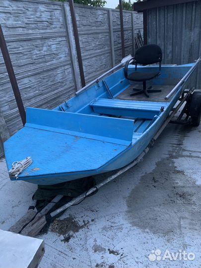 Лодка мотор прицеп