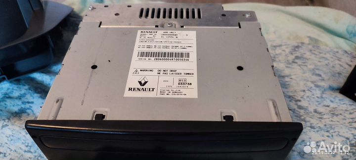 Экран,усилитель и gps все от Рено Меган 3 универс