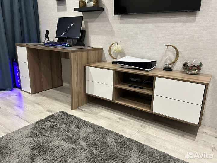 Комплект мебели (рабочий стол+тв тумба)