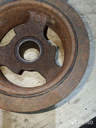 Шкив коленвала Ford Explorer 5