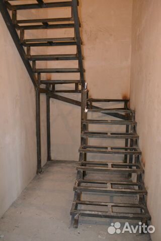 Лестницы и другие металлоконструкции