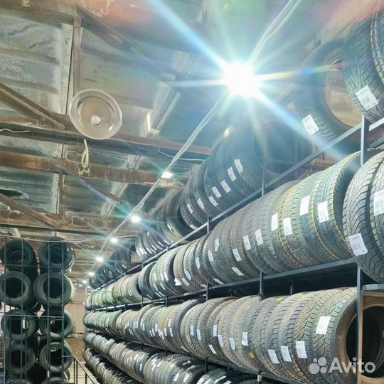 Bridgestone Potenza RE050A 275/30 R20 97Y