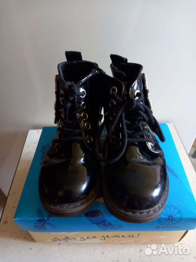 Ботинки Zara 25,26