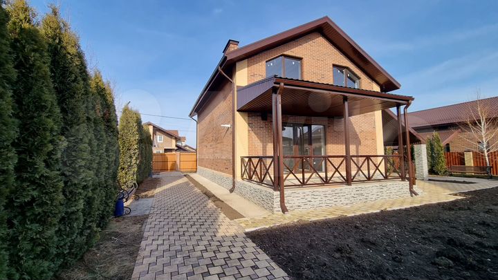 Дом 165 м² на участке 6,6 сот.