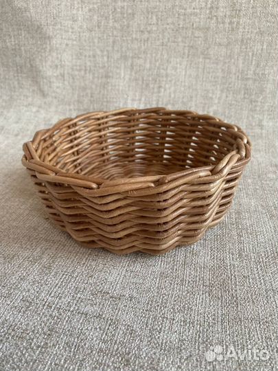 Корзина плетеная