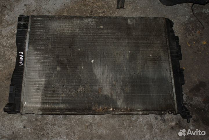 Радиатор охлаждения основной Nissan Qashqai J10