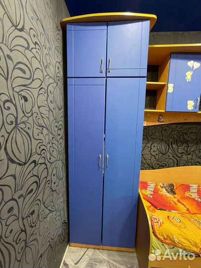 Спальный гарнитур