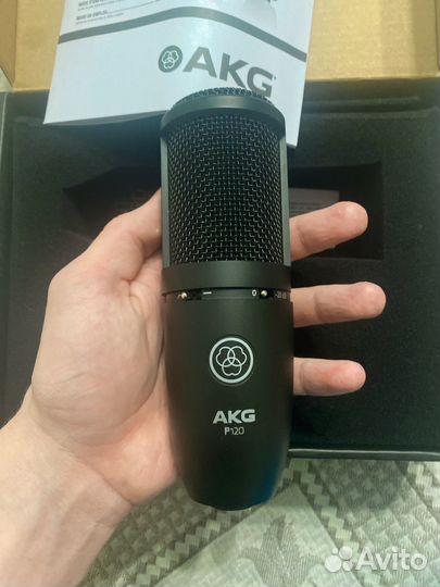 Микрофон akg p120