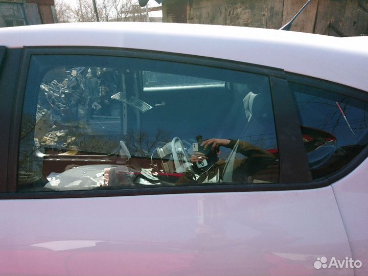 Стекло Сиат Леон