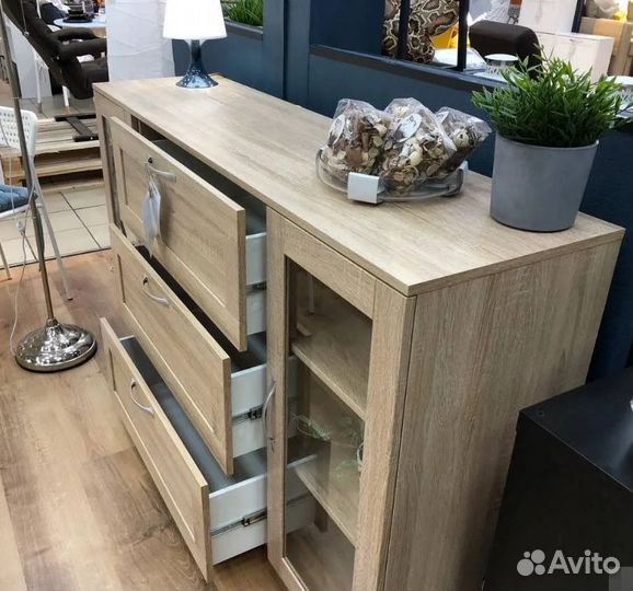 Комод витрина IKEA 156 см