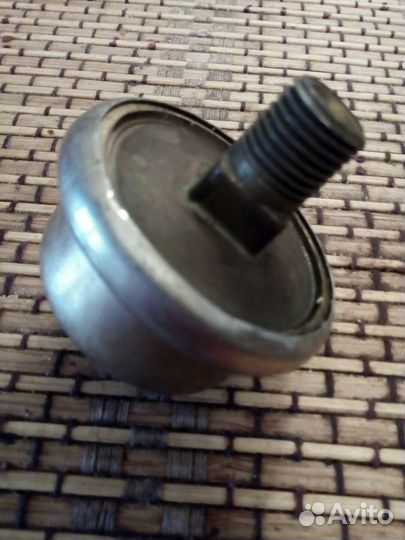 Датчик давления масла в дв-ле а/м 