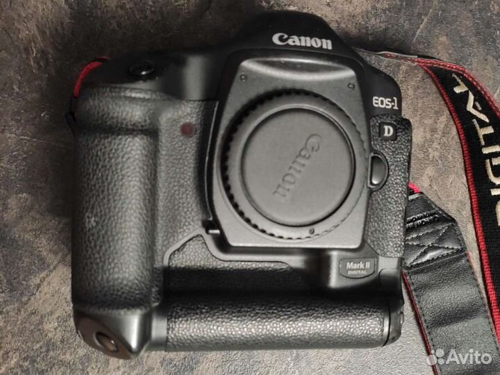 Профессиональный Canon eos-1 Mark ll