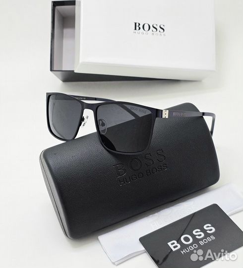 Солнцезащитные очки мужские Hugo Boss