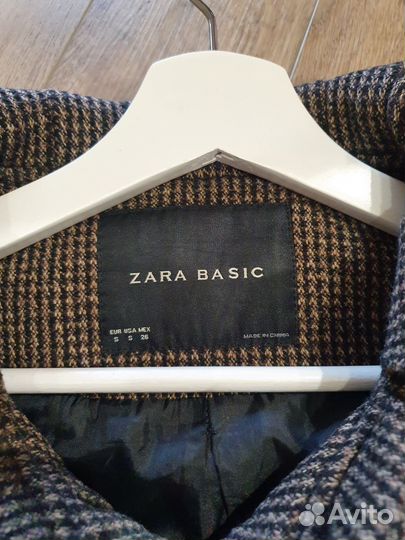 Твидовое пальто Zara 42-44