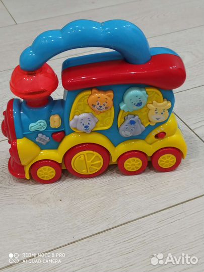 Паровозик музыкальный