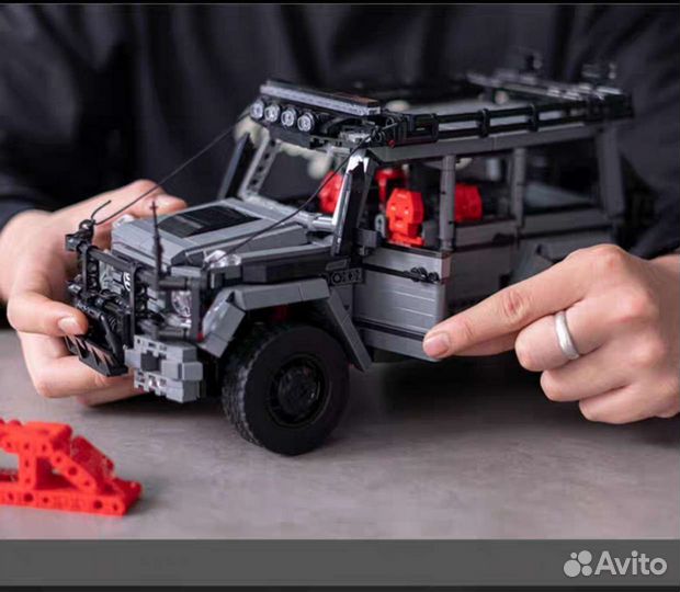 Конструктор Лего Техник Мерседес G500 (на радиоуп)