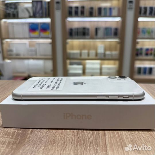 iPhone 11, 128 ГБ