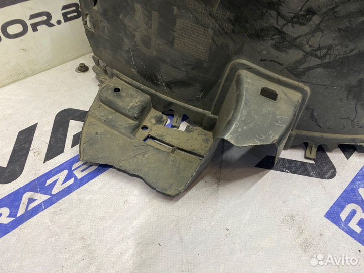 Volkswagen Tiguan 22019 5NA805912AVR140-20023