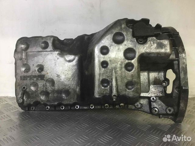 Поддон Mercedes C-klasse r6460141102; A0041535928;