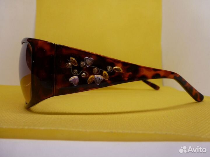 Солнцезащитные очки со стразами женские новые