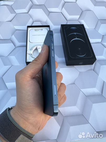 iPhone 12 Pro, 256 ГБ
