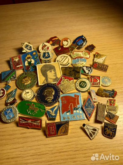 Коллекция значков СССР