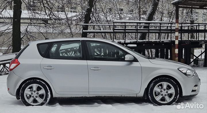Kia Ceed 1.6 AT, 2010, 188 001 км