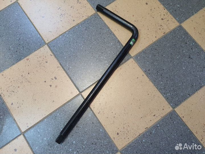 Вороток L-образный 1