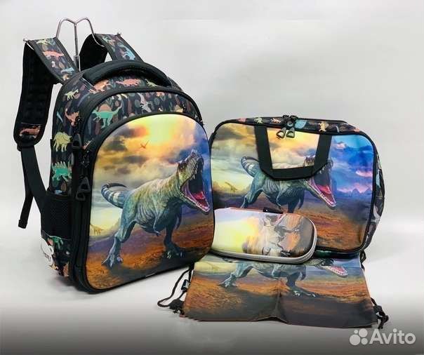 Рюкзак школьный новый 4 в 1