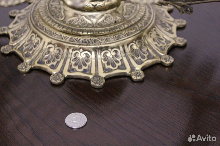 Ваза из иранской бронзы