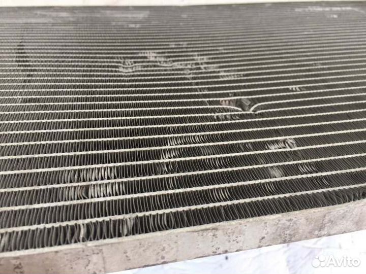 Радиатор кондиционера передний Volvo Xc90 2