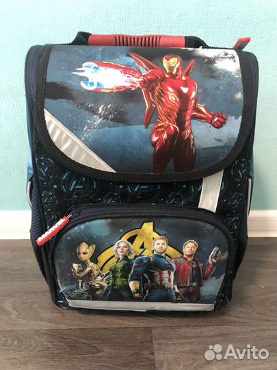 Рюкзак школьный