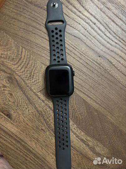 Apple watch series 7 45 мм Nike