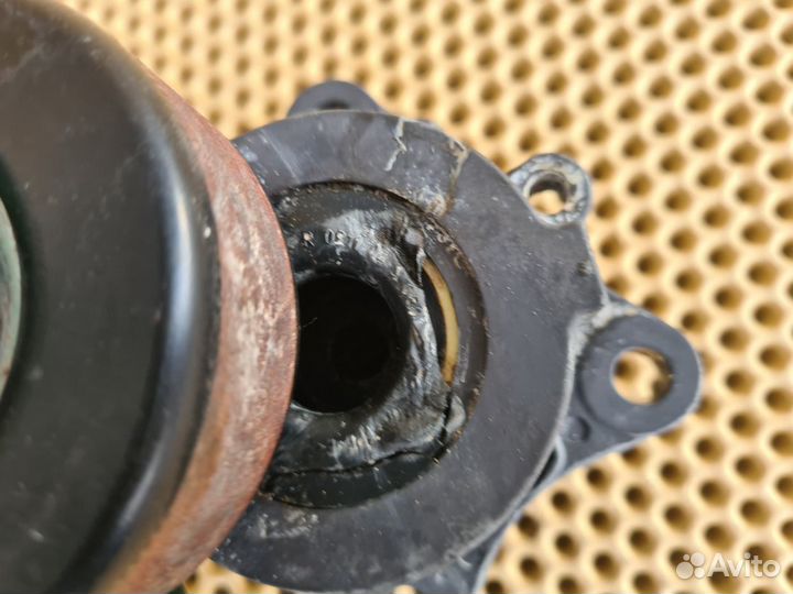 Натяжитель Infiniti Fx50 S51