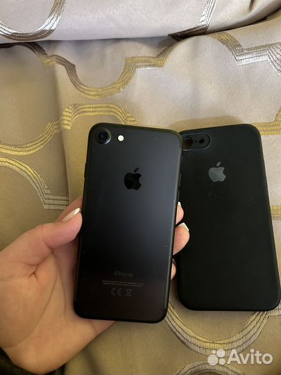 iPhone 7, 32 ГБ