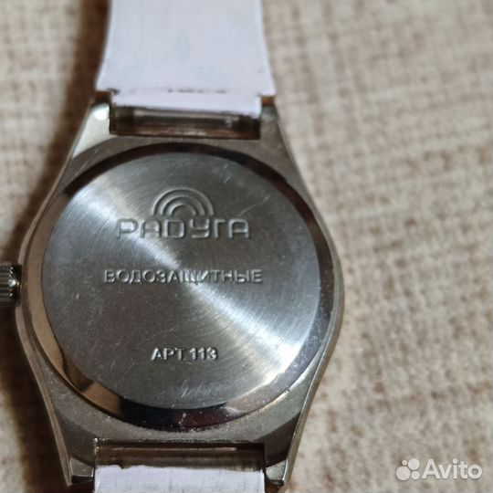 Детские кварцевые часы. Водозащитные