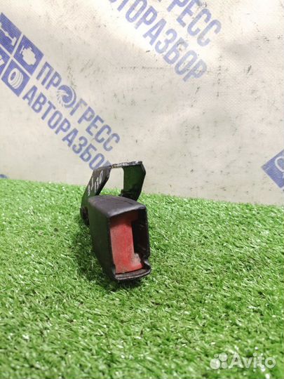 Ответная часть ремня безопасности задняя левая Bmw