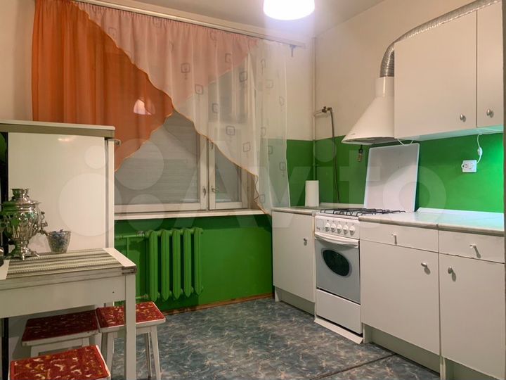 3-к. квартира, 82 м², 7/10 эт.